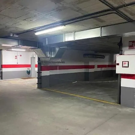 アパート Holidays, Arttyfal, 2 4 Personas, Parking Y Wi-fi *